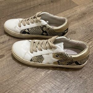 Steve Madden snakeskin sneaker
